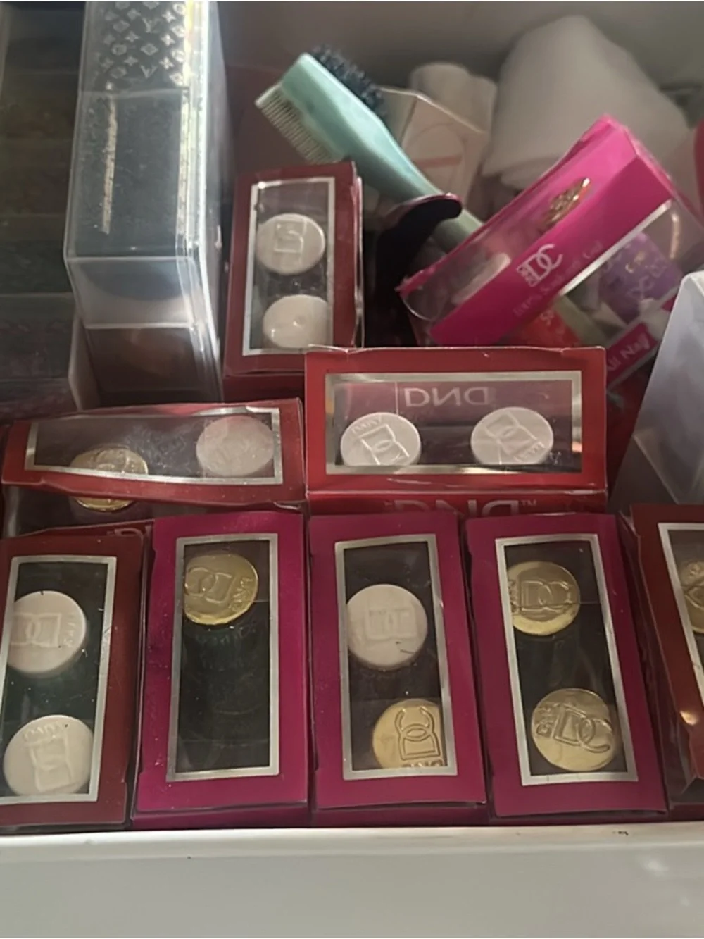 Nail supply